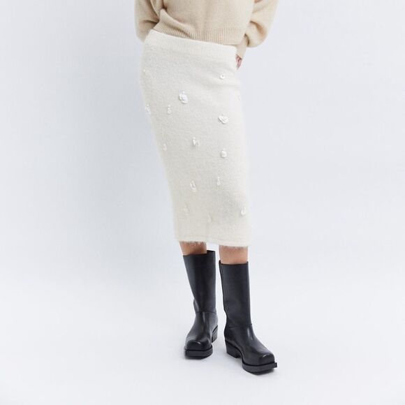 ZARA SEQUIN ALPACA BLEND KNIT SKIRT
ECRU - Picture 2 of 10